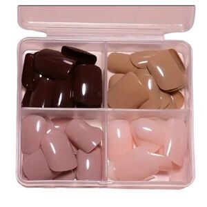 5 /$25 🥳Elegant Nail Set in Assorted Shades